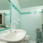 Tuscan With Private Pool & Garden Вилла *
