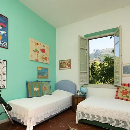 Tuscan With Private Pool & Garden 빌라 *