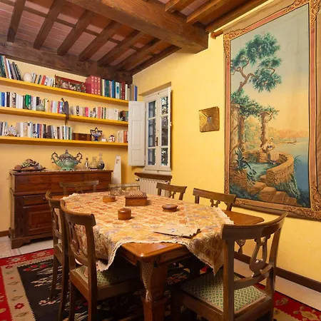 Tuscan With Private Pool & Garden 빌라 카마이오레