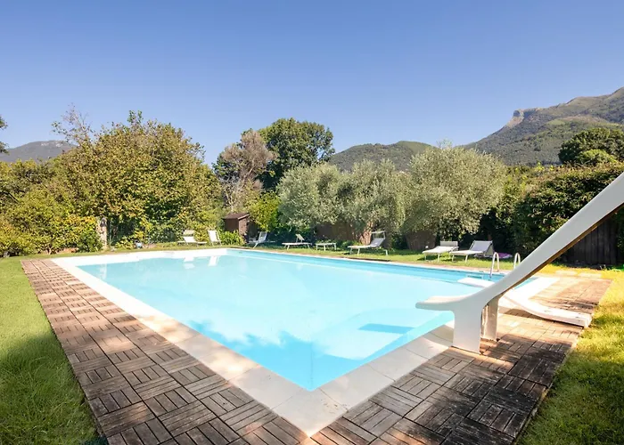 Tuscan With Private Pool & Garden *